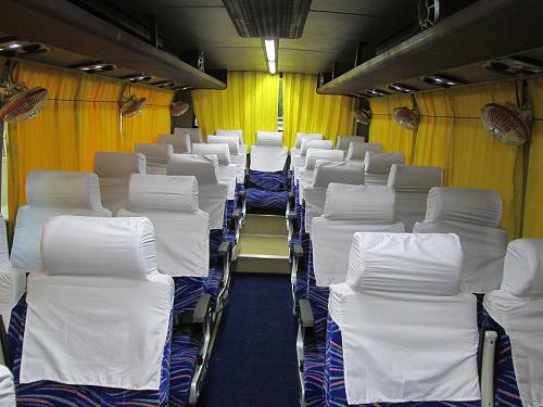 delhi tempo traveller hire